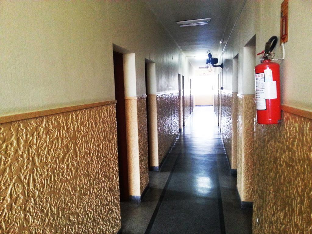 Hotel Pinheirinho Curitiba Kültér fotó